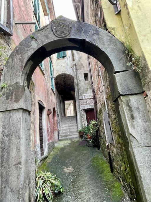 Casa Vacanze Da Meryon Albiano Magra エクステリア 写真