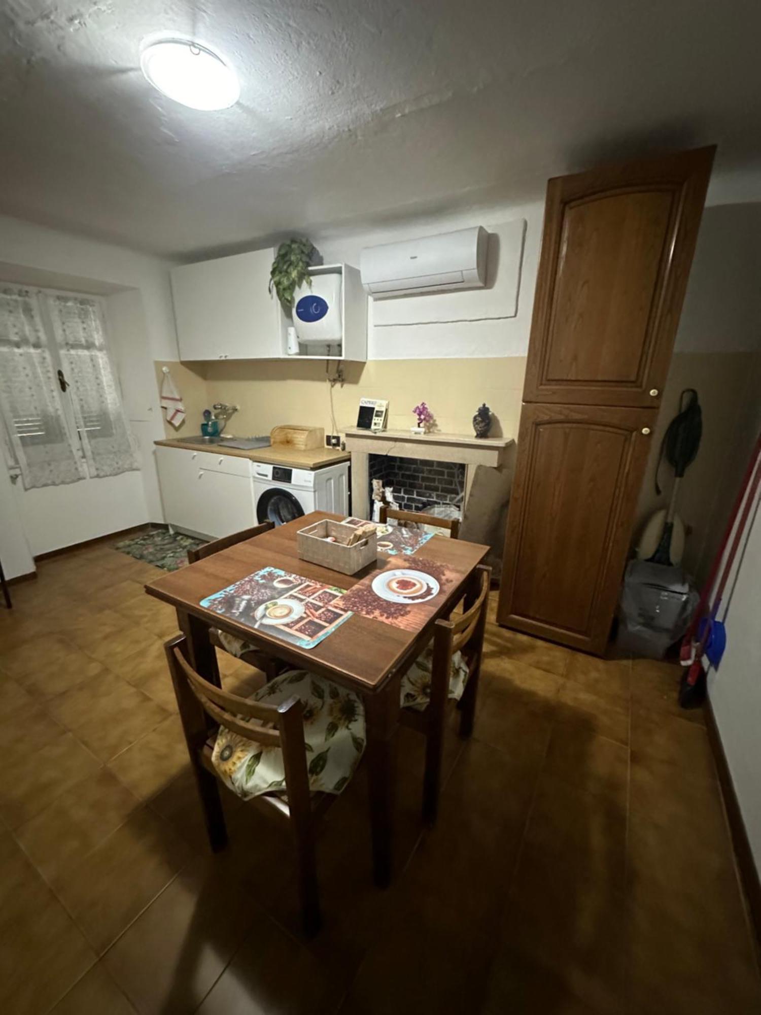 Casa Vacanze Da Meryon Albiano Magra エクステリア 写真